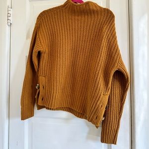 Madewell Sweater brand new with tags and extra button